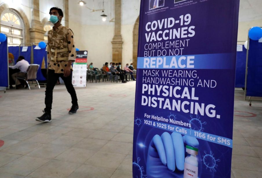 Pakistan Covid 19 Vaccine Campaign 2021