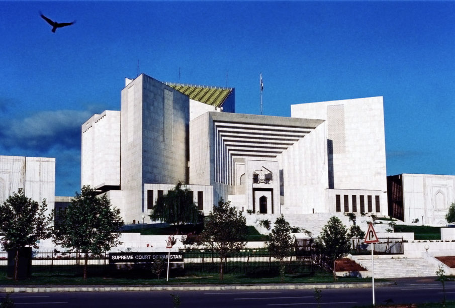 Termination of service on verbal order illegal: Supreme Court of Pakistan